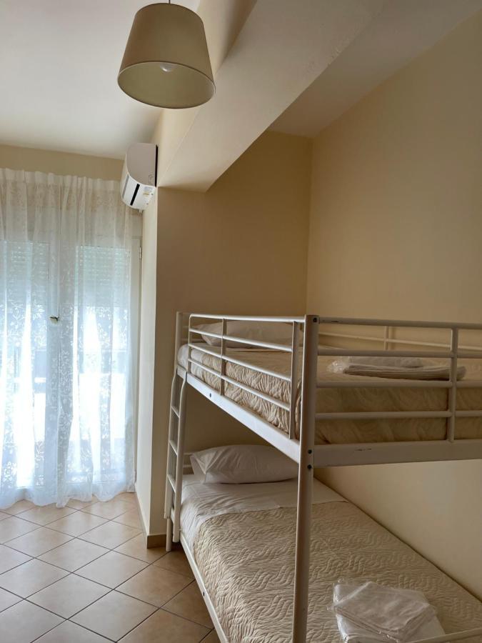 Ouranias Guesthouse La Canea Exterior foto
